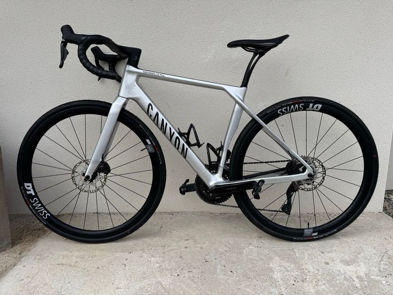 Used Canyon Endurace CF SLX 7 Di2 2026 2026 Road & Gravel — image 2 of 5