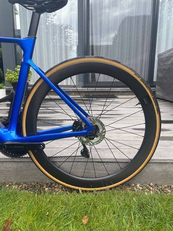 Used Giant Propel Advanced 2 2023 2023 Road & Gravel, Azul — image 8 of 9