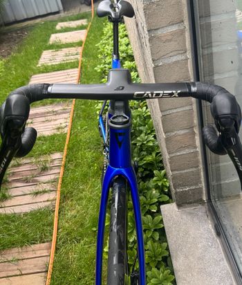 Used Giant Propel Advanced 2 2023 2023 Road & Gravel, Azul — image 4 of 9