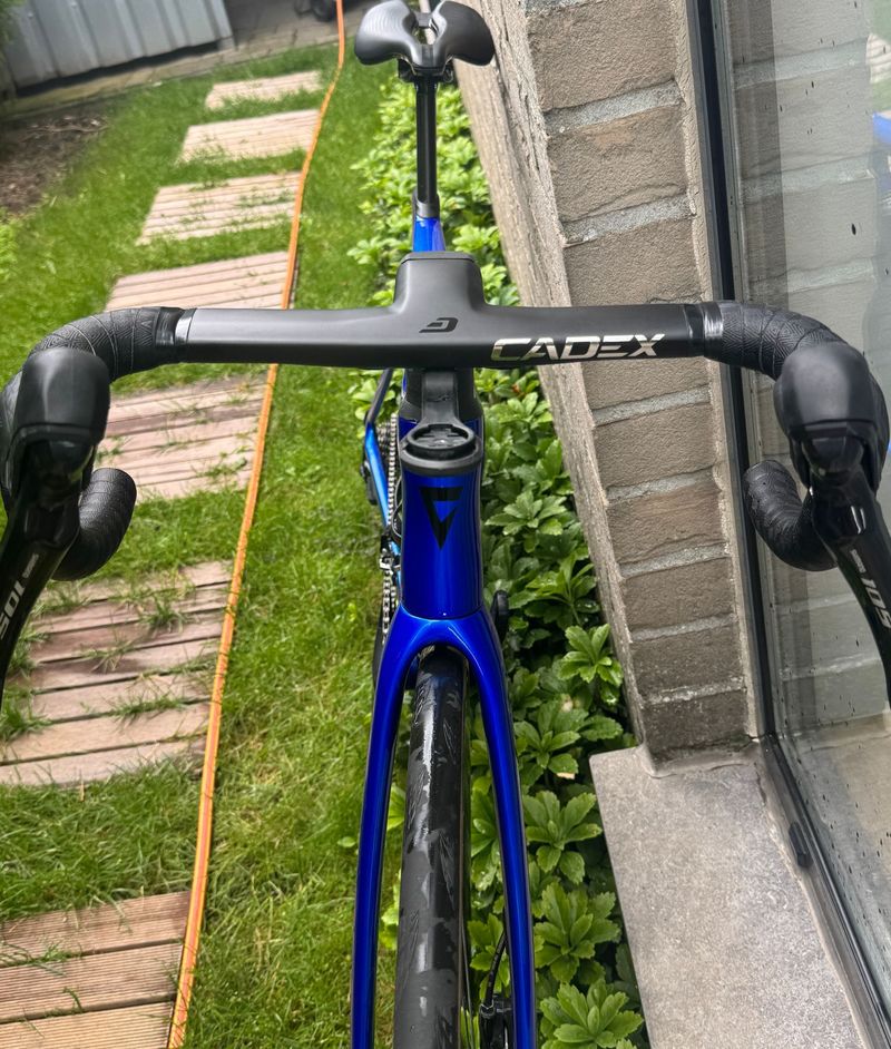 Used Giant Propel Advanced 2 2023 2023 Road & Gravel, Blue — image 4 of 9