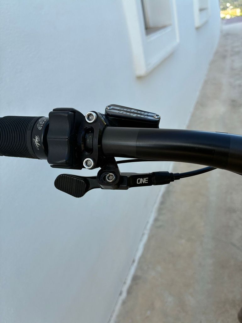 Used Norco Sight VLT C2 2023 2023 Mountainbike, Grigio chiaro — image 8 of 13