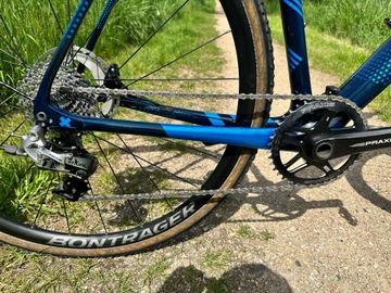 Tweedehands Trek Boone SRAM Rival 2021 Road & Gravel — afbeelding 4 van 6