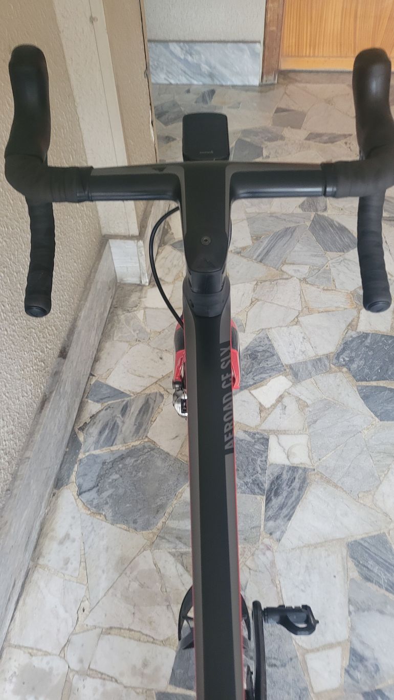Used Canyon Aeroad CF SLX Disc 9.0 LTD 2018 2018 Road & Gravel, Rosso — image 3 of 8