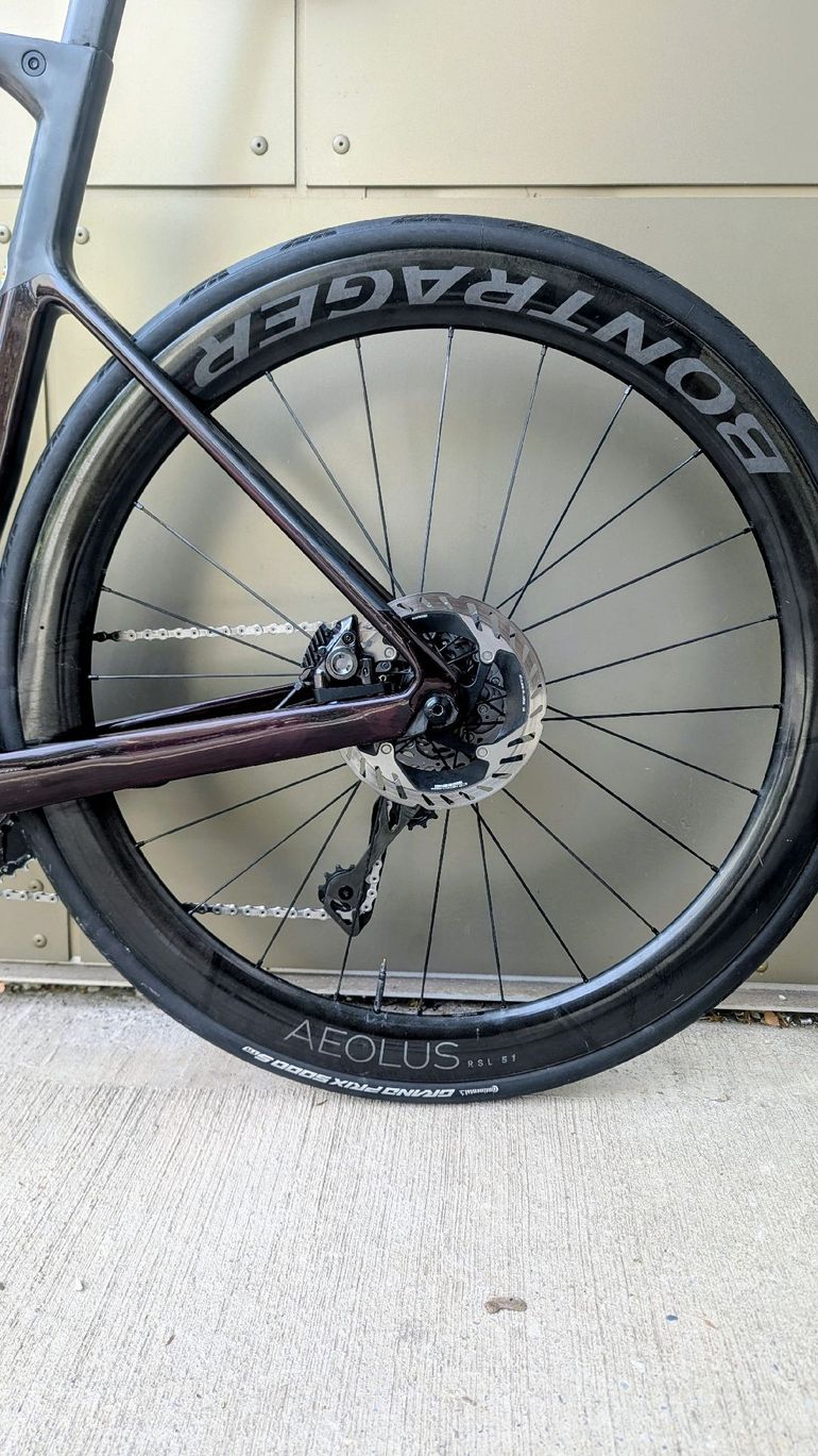 Used Orbea ORCA M10iLTD PWR 2022 2022 Road & Gravel, Red — image 7 of 10