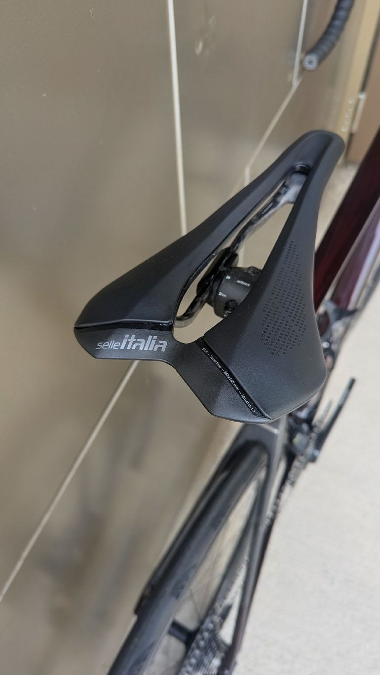 Used Orbea ORCA M10iLTD PWR 2022 2022 Road & Gravel, Red — image 10 of 10