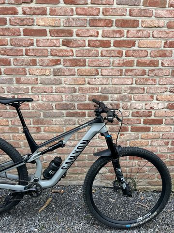 Käytetty Canyon Neuron Shimano Deore XT 2021 Mountainbike — kuva 4 / 16