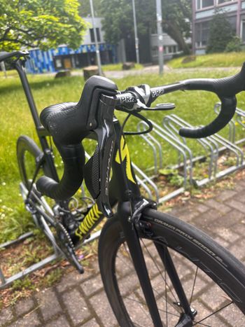 Used Specialized Tarmac Shimano Dura Ace Di2 2019 Road & Gravel — image 6 of 12