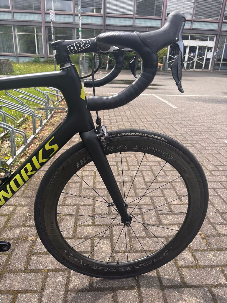 Used Specialized Tarmac Shimano Dura Ace Di2 2019 Road & Gravel — image 11 of 12