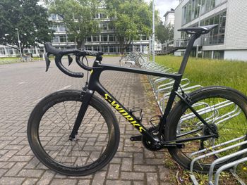 Used Specialized Tarmac Shimano Dura Ace Di2 2019 Road & Gravel — image 2 of 12
