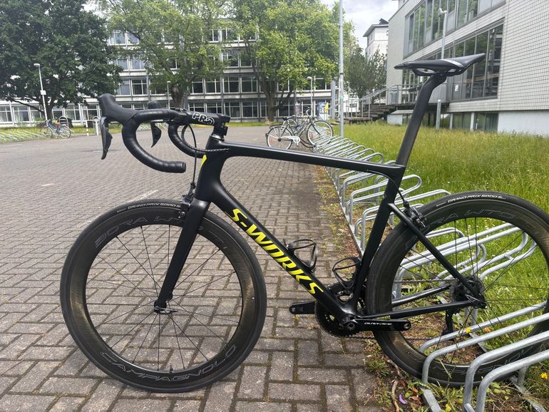 Used Specialized Tarmac Shimano Dura Ace Di2 2019 Road & Gravel — image 2 of 12