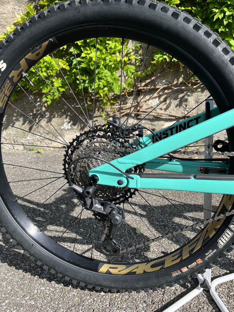 Used Rocky Mountain Instinct Powerplay Carbon 70 2021 2021 Mountainbike, Green — image 5 of 12