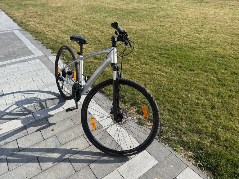 Used Trek Dual Sport 3 2019 2019 Urban, Light Gray — image 2 of 9