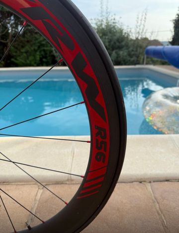 Used Argon 18 E119 Shimano Ultegra 2017 Road & Gravel, Red — image 5 of 6
