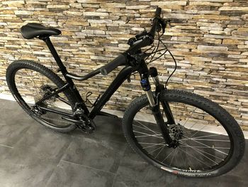Used Specialized Jynx Comp 650b 2017 2017 Mountainbike, Schwarz, 27.5 — image 5 of 10