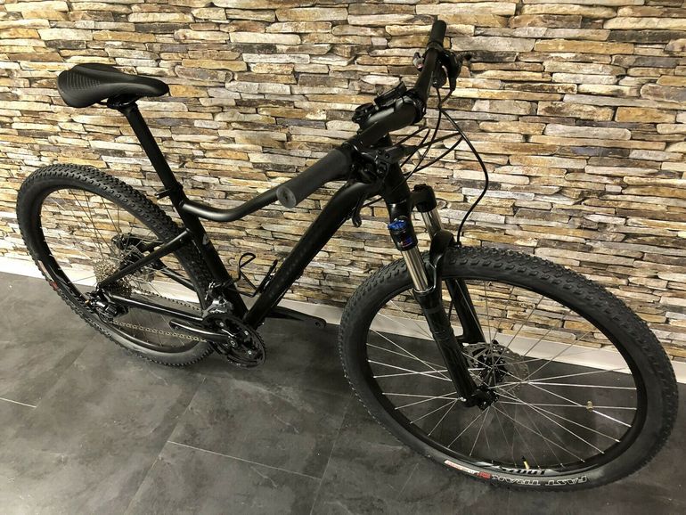 Used Specialized Jynx Comp 650b 2017 2017 Mountainbike, Schwarz, 27.5 — image 5 of 10