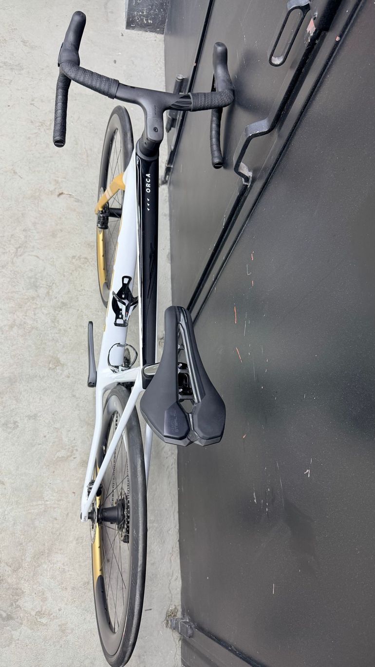 Used Orbea ORCA M20iLTD 2024 2024 Road & Gravel — image 8 of 10