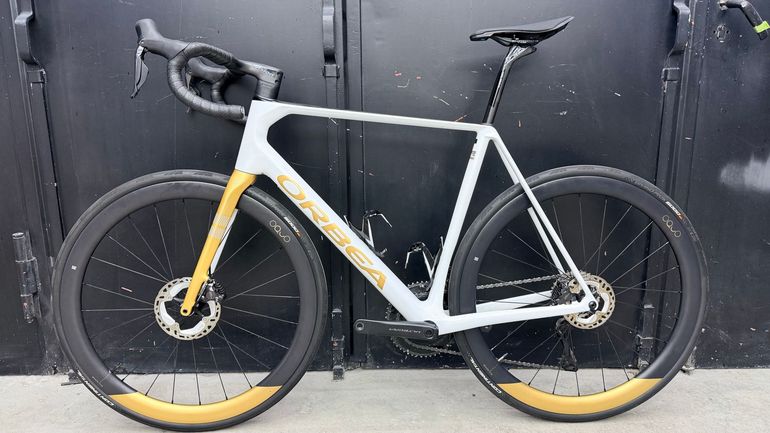 Used Orbea ORCA M20iLTD 2024 2024 Road & Gravel — image 2 of 10