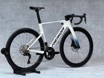 Used Merida REACTO 5000 2027 2027 Road & Gravel, White — image 7 of 11