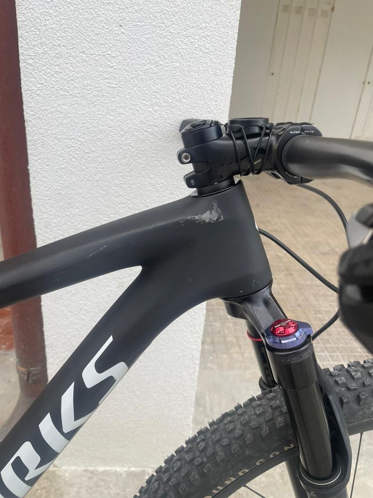 Used Specialized S-Works Epic Hardtail 2023 2023 Mountainbike, Nero — image 8 of 9