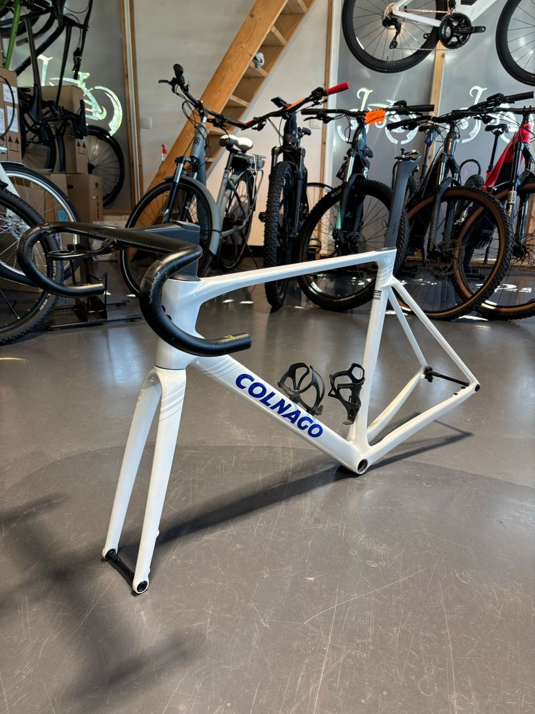 Used Colnago V5Rs Shimano Dura Ace Di2 2025 Frameset 2025 Road & Gravel, Weiß — image 1 of 5