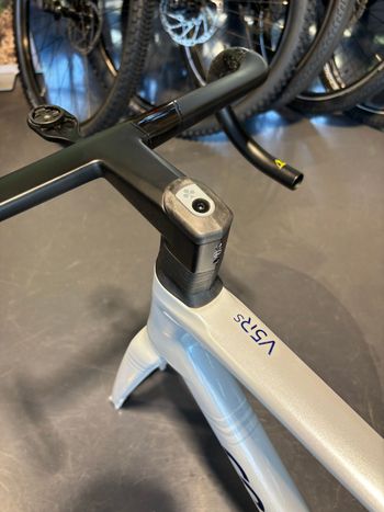 Used Colnago V5Rs Shimano Dura Ace Di2 2025 Frameset 2025 Road & Gravel, Weiß — image 3 of 5