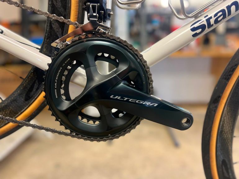 Used Standert Triebwerk Blue Orchid Shimano Ultegra Di2 8100 12speed 2024 2024 Road & Gravel, White — image 5 of 5