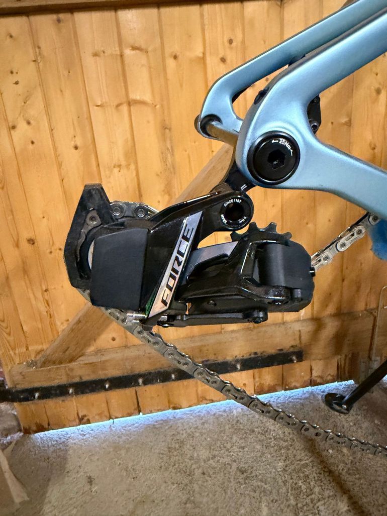 Used Giant Propel Advanced Pro 1-AXS 2027 Frameset 2027 Road & Gravel, Gris claro — image 4 of 4