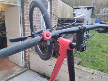 Used Scott Scale 980 2022 2022 Mountainbike, Red, 29 — image 2 of 12