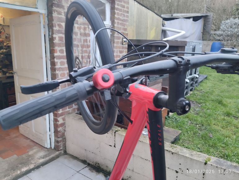 Used Scott Scale 980 2022 2022 Mountainbike — image 2 of 12