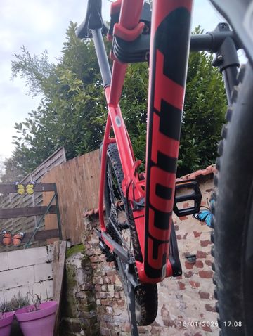 Used Scott Scale 980 2022 2022 Mountainbike, Red, 29 — image 4 of 12