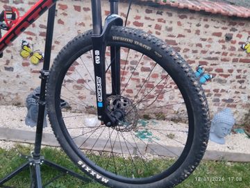 Used Scott Scale 980 2022 2022 Mountainbike, Red, 29 — image 8 of 12