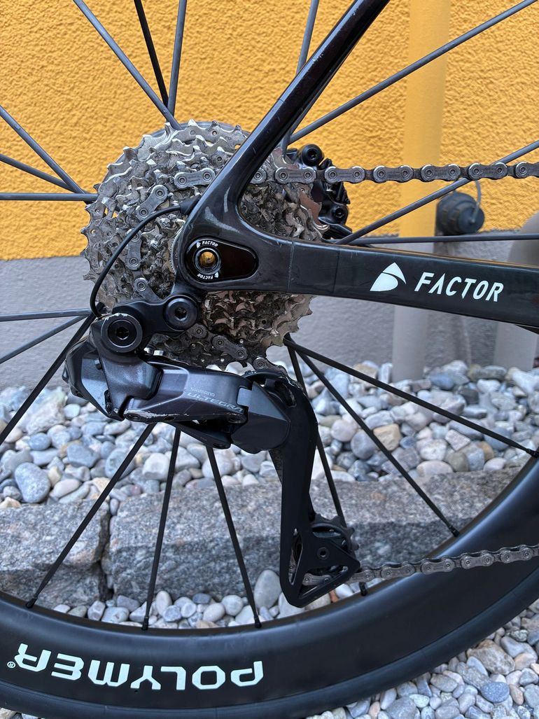 Used Factor Ostro Shimano Ultegra Di2 (12 Speed) 2022 Road & Gravel, Green — image 5 of 5
