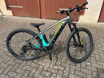Used Trek Powerfly 5 2022 2022 MTB