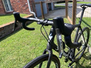 Used Specialized Crux SRAM Red eTap 2020 Road & Gravel, Black — image 10 of 15