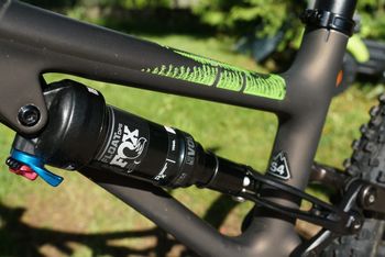 Used Specialized Stumpjumper Expert 2022 2022 Mountainbike, Green, 29 — image 7 of 8