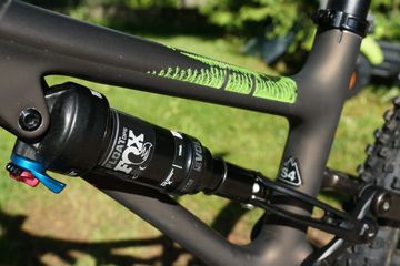 Tweedehands Specialized Stumpjumper Expert 2022 2022 Mountainbike — afbeelding 7 van 8
