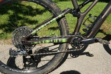 Tweedehands Specialized Stumpjumper Expert 2022 2022 Mountainbike — afbeelding 3 van 8