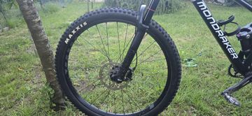 Used Mondraker RAZE 2023 2023 Mountainbike, White, 29 — image 7 of 11