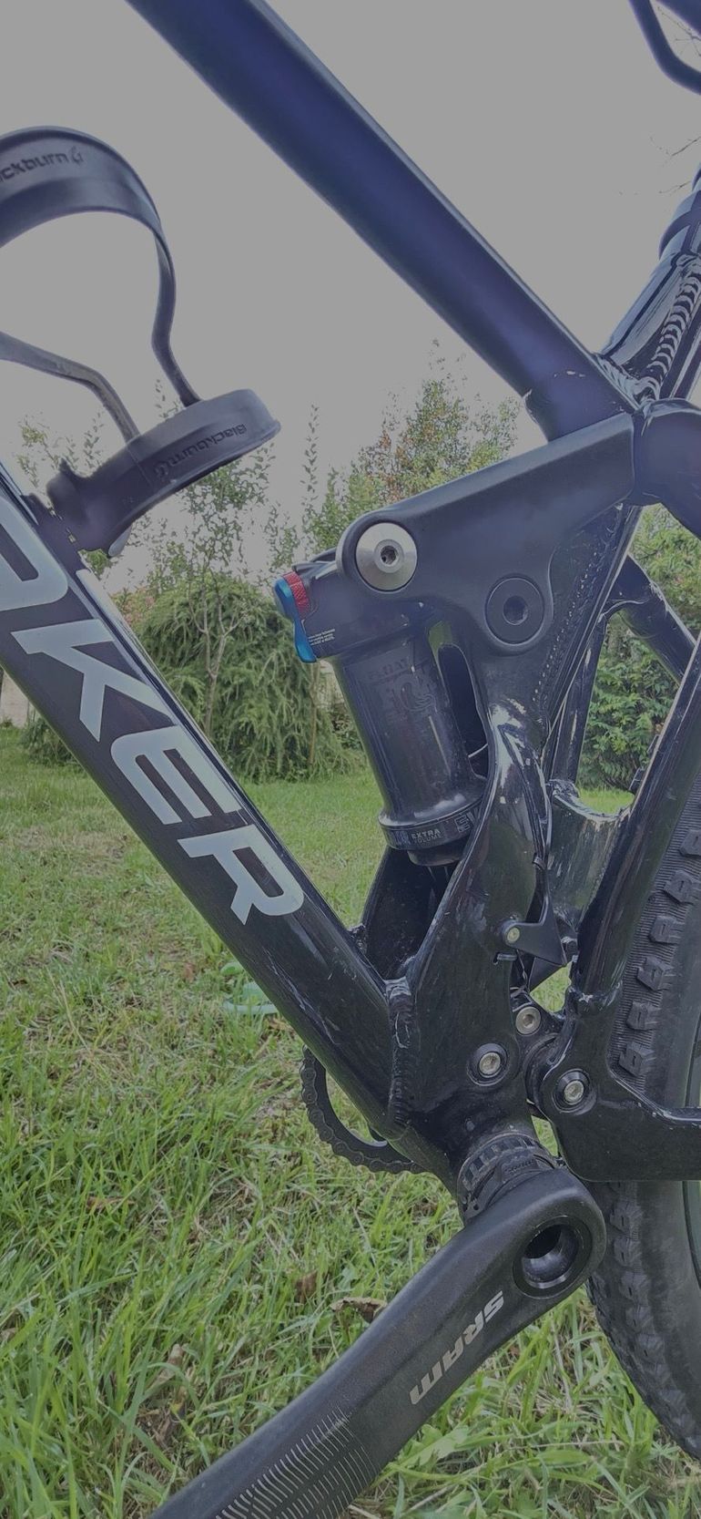 Used Mondraker RAZE 2023 2023 Mountainbike, White, 29 — image 10 of 11