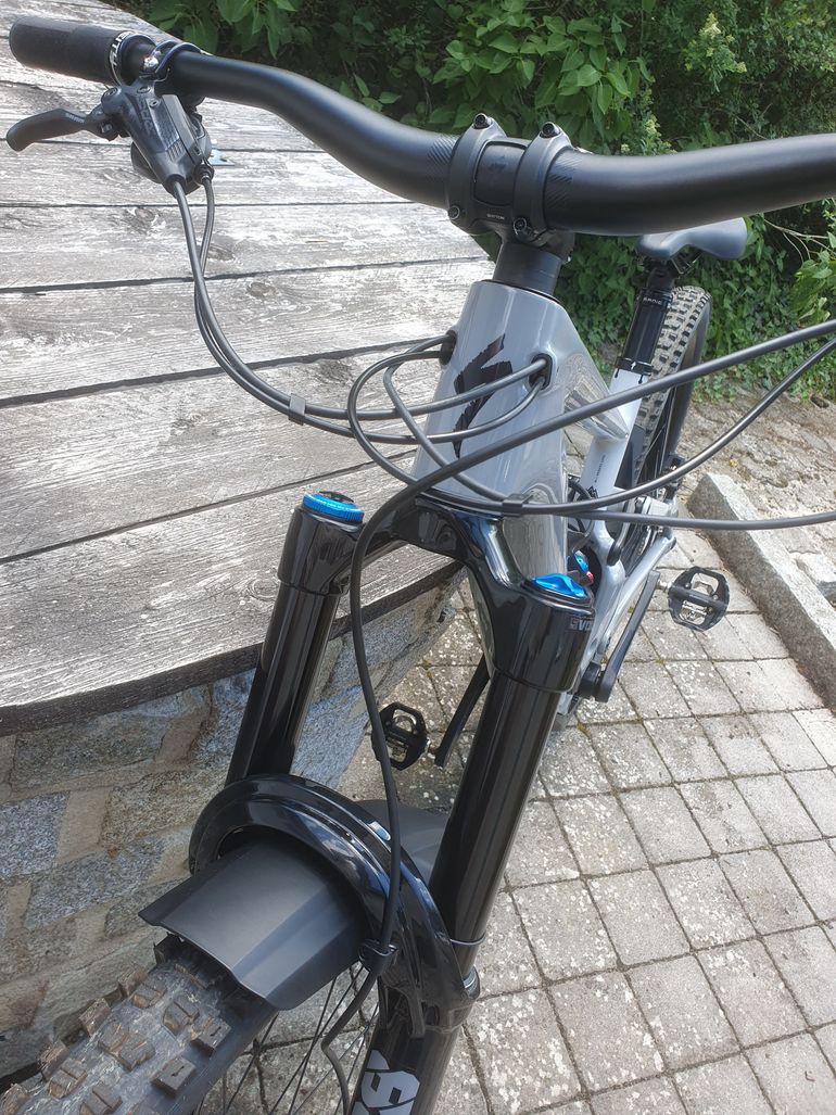 Used Specialized Turbo Kenevo SL Expert 2022 2022 Mountainbike — image 2 of 17