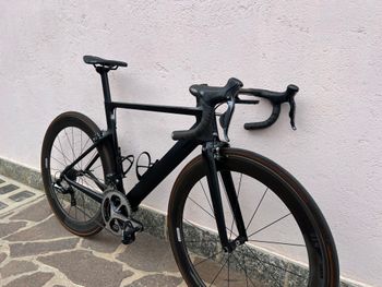 Used Canyon Aeroad CF SL 8.0 Di2 2019 2019 Road & Gravel, Black — image 11 of 14