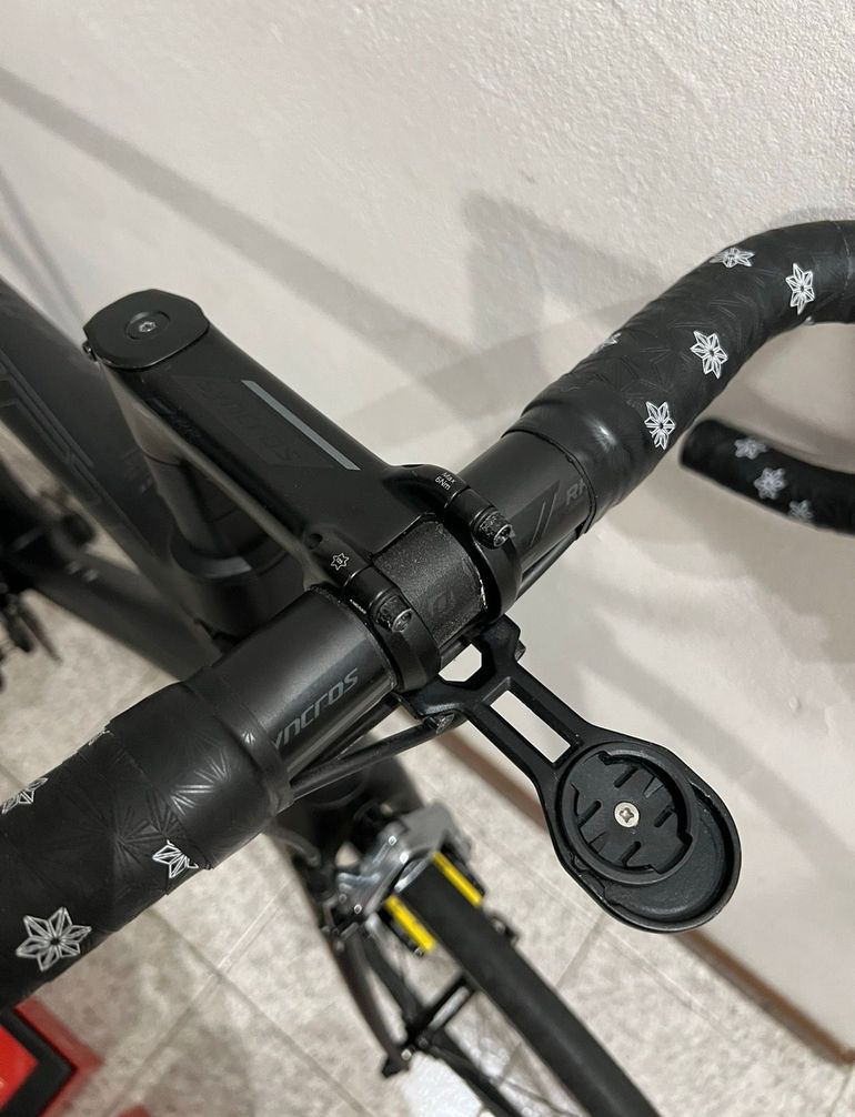 Used Scott Addict SRAM Red eTap 2019 Road & Gravel, Black — image 16 of 20