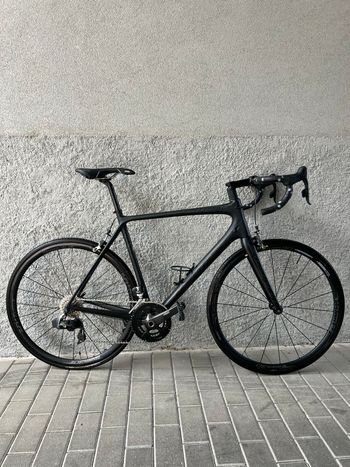 Used Scott Addict SRAM Red eTap 2019 Road & Gravel, Black — image 3 of 20