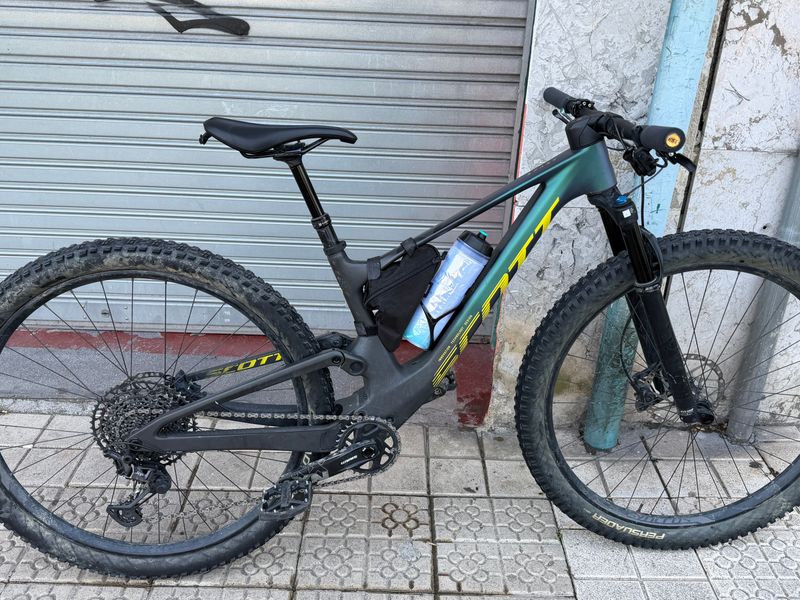 Scott Spark RC Comp 2024 2024 Mountainbike d'occasion — image 3 sur 3