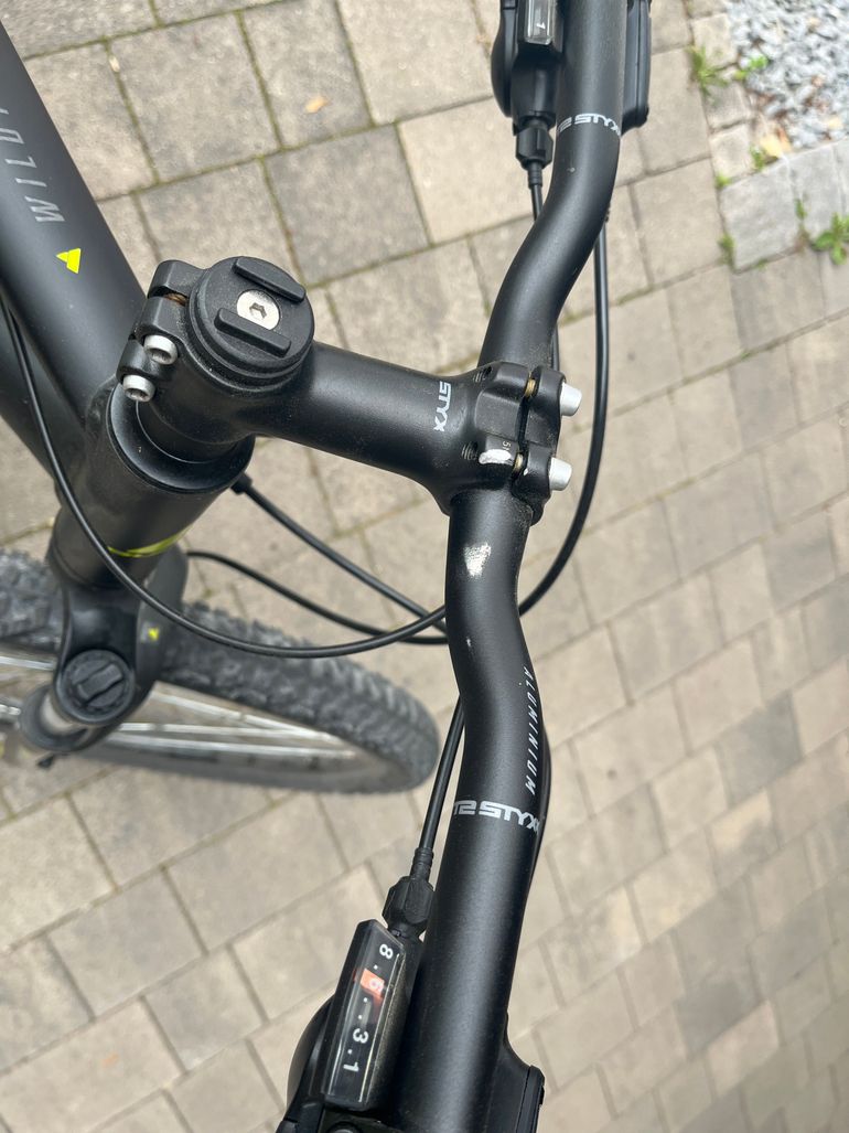 Used BULLS Wildtail Shimano Altus 2024 Mountainbike, Light Gray — image 7 of 11