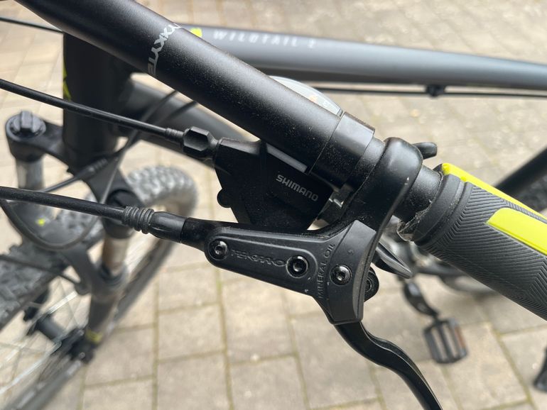 Used BULLS Wildtail Shimano Altus 2024 Mountainbike, Light Gray — image 1 of 11