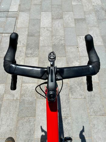 Used Specialized Tarmac SL6 Comp 2022 2022 Road & Gravel — image 7 of 15