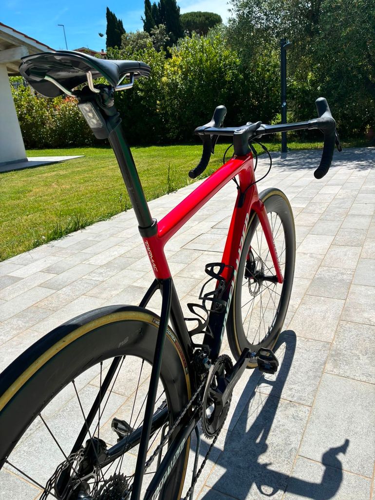 Used Specialized Tarmac SL6 Comp 2022 2022 Road & Gravel — image 3 of 15