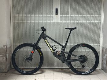 Used Santa Cruz MEGATOWER X01 / Carbon CC 2024 2024 Mountainbike, Nero — image 2 of 12