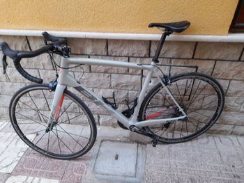 Used BH BH Custom Shimano Ultegra Di2 2019 Road & Gravel, White — image 2 of 7